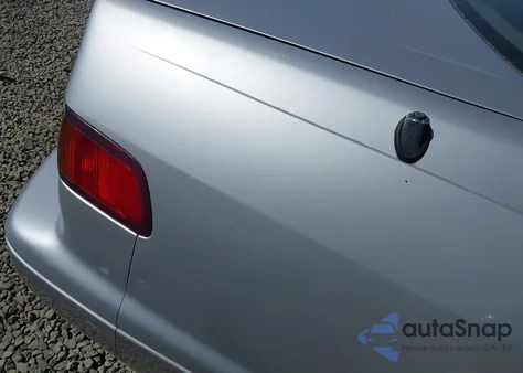 1997 Toyota Camry Ce z USA, uszkodzony, nr VIN 4T1BG22K6VU051013